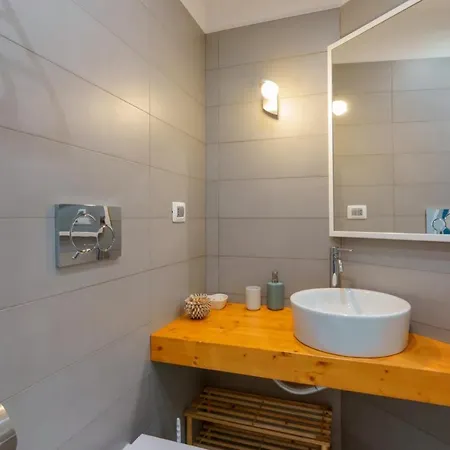 ゲストハウス Lumiere - Eja Sardinia カリアリ