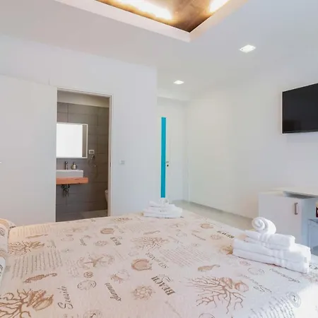 Lumiere - Eja Sardinia